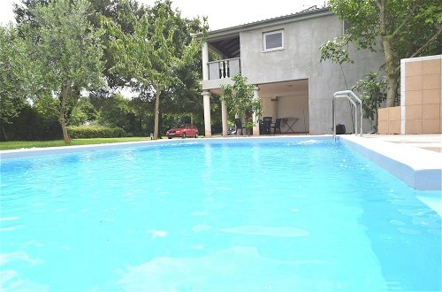 Foto 10 - Modern Apartment in Banjole With Pool
