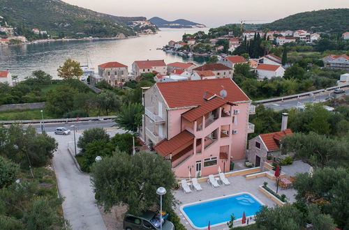 Photo 70 - Apartments Njirić