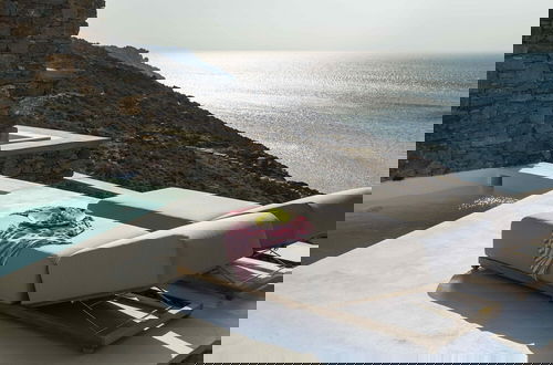 Photo 5 - Phos Villas Tinos - Helios Villa With Private Pool and Sea View 96m