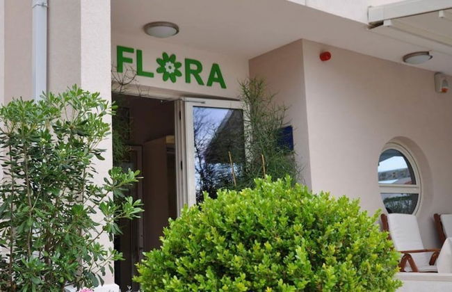 Aparthotel Flora - Foto 32