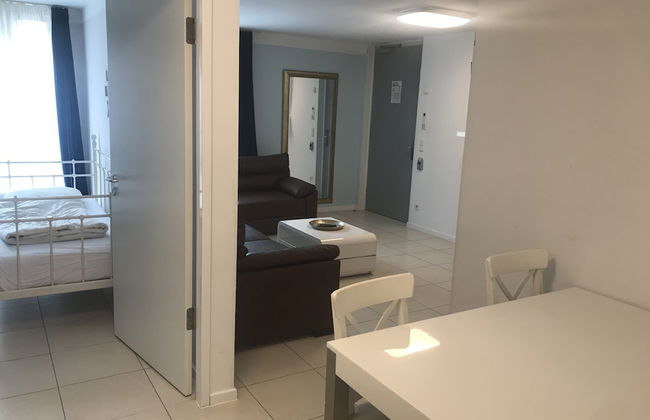 Munich Downtown Suites - Photo 18