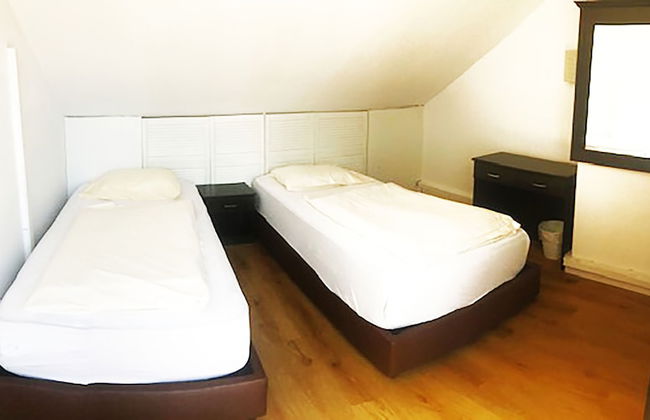 Munich Downtown Suites - Photo 9