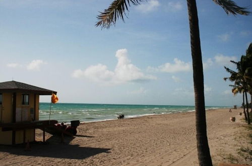 Photo 19 - Hollywood Beach Resort-spacious Ocean View Studio