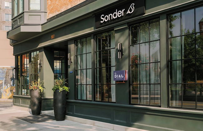 907 Main Hotel Central Square, Sonder by Marriott Bonvoy - Photo 36