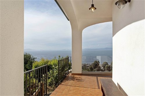 Foto 41 - Luxury Villa with breathtaking Seaview, pool, BBQ