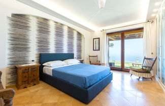 Photo 2 - Luxury Villa with breathtaking Seaview, pool, BBQ