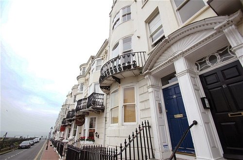 Photo 10 - New Steine Apartment Sea View by Brighton Holiday Lets