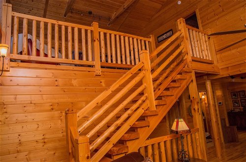 Foto 22 - Cub Creek Lodge - Three Bedroom Cabin