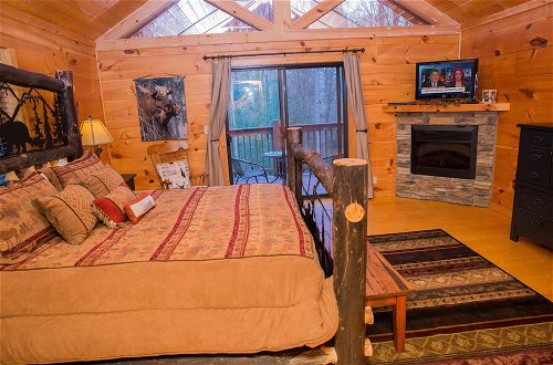 Foto 10 - Cub Creek Lodge - Three Bedroom Cabin