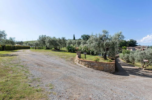 Photo 33 - Holiday Home in Volterra With Pool