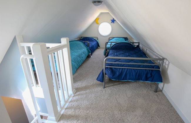 Spyglass Inn - Photo 12