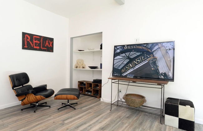 Spacious House on Melrose w Private Backyard Gym - Foto 3