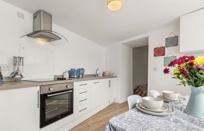 Stunning Renovated & Spacious 2 BR - 100m to Beach - Foto 7