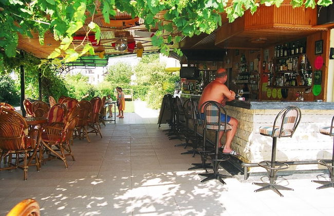 Ozay Apart Hotel - Photo 2