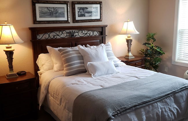 Unit 303 BD/ 2 BA - Photo 1