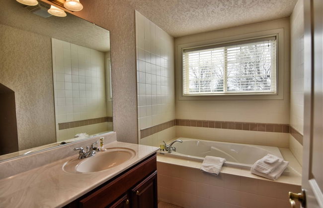Unit 303 BD/ 2 BA - Photo 10