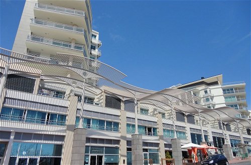 Foto 47 - Oceanside Terrace Apartment by Holiday Rental Management