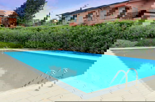 Foto 16 - Great and Colourful Apartment Near Bardolino