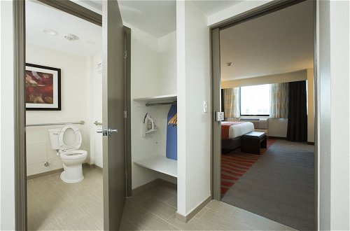 Foto 3 - Holiday Inn Houston S - Nrg Area - Medical Center, an IHG Hotel