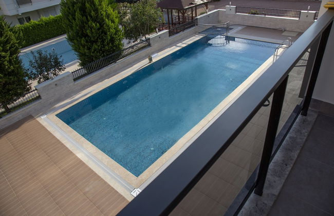 Golden World Suite Hotel - Foto 32