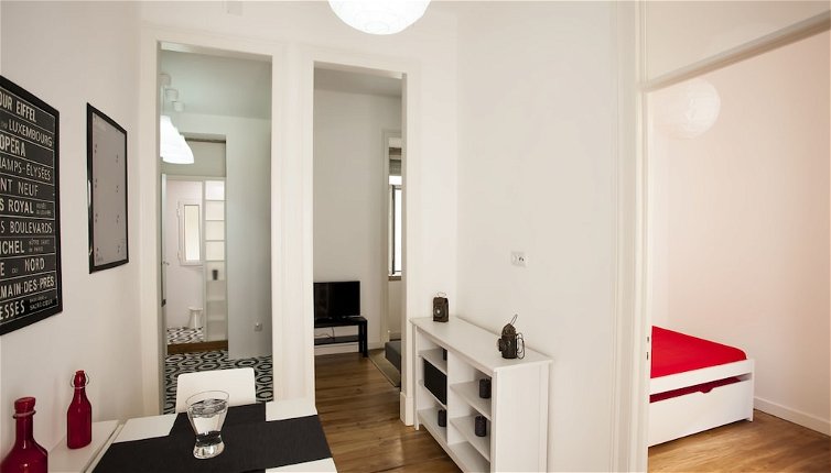 Photo 1 - Cool Lisbon Apartment