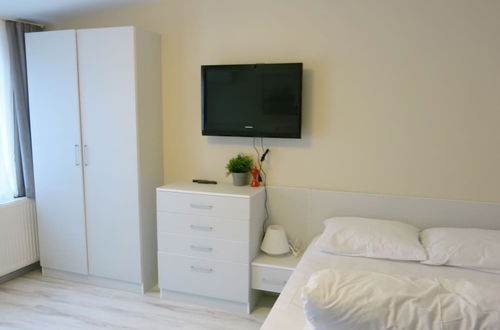 Photo 4 - Cimen Apartments