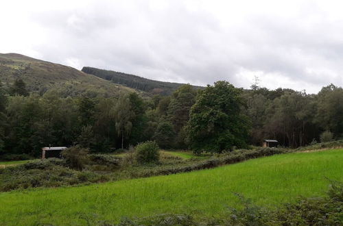 Photo 19 - Cosy Woodland off Grid Shepherds Hut - Rowan