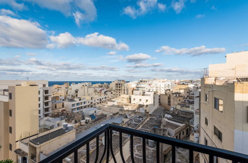 Photo 25 - Seashells 2 bedroom Apartment with sunny terrace with stunning panoramic sea views by Getaways Malta