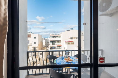 Foto 32 - Seashells Self Catering Apartment by Getaways Malta
