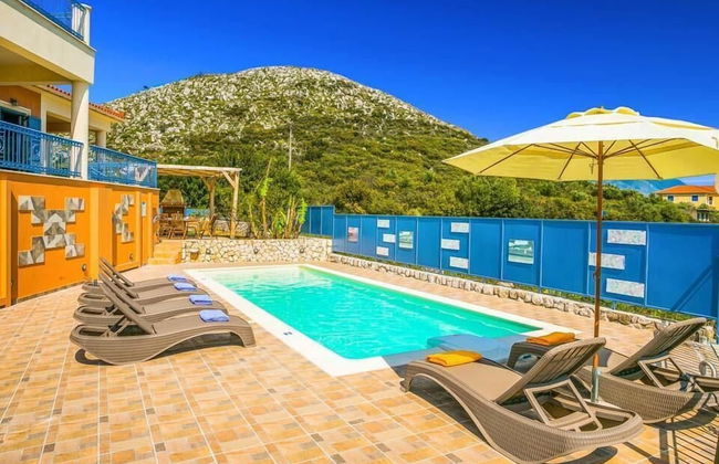 Villa Xenia - Photo 19