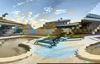 Foto 1 - Lovely Holiday Home With Private Pool