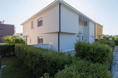 Photo 33 - Gorgeous Seaside Villa in Zadar With Swimming Pool