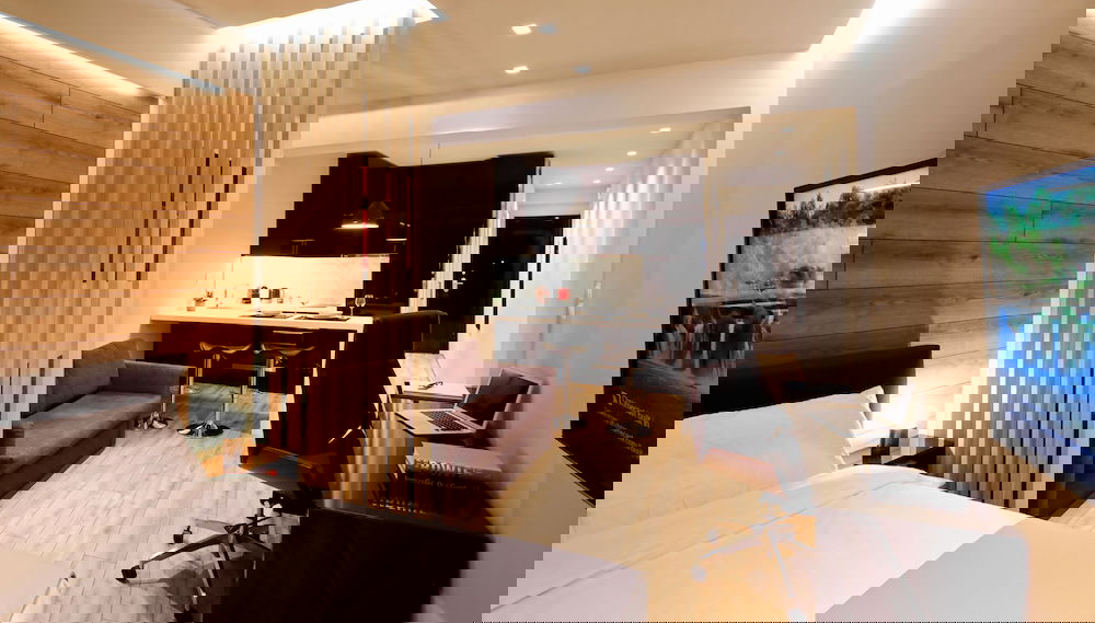 Primary image