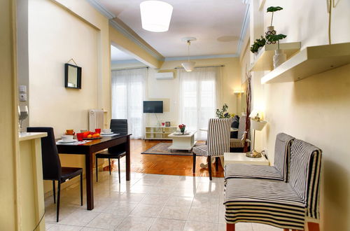 Photo 9 - Acropolis Plaka Lovely Flat