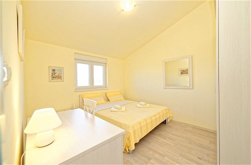 Photo 11 - Apartment Hennion / Two Bedrooms A1 Leona