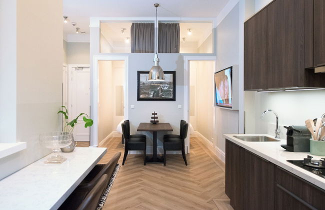 BizStay Park Central Executive - Foto 1