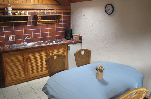 Photo 5 - Cosy Apartment With Terrace in Meisburg