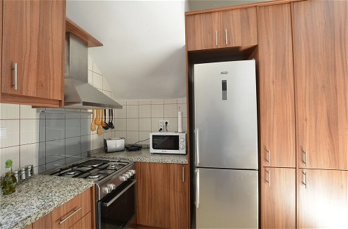 Photo 12 - Orama Apartment
