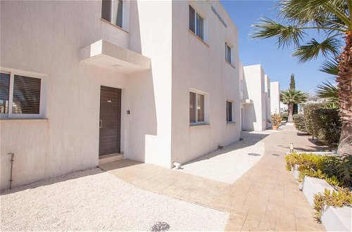 Foto 27 - Spacious and Modern 2 bed Apartment in Peyia