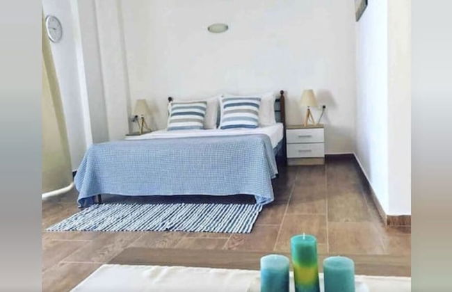 Grande Blue Suites with private bay - Photo 3