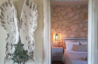 Foto 2 - Luxurious Stone House in Elani