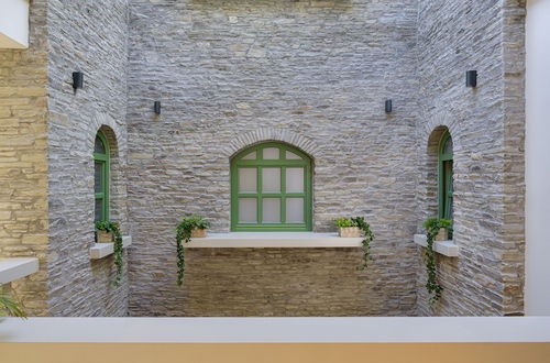 Photo 5 - Casa Di Fiori Andros Suites