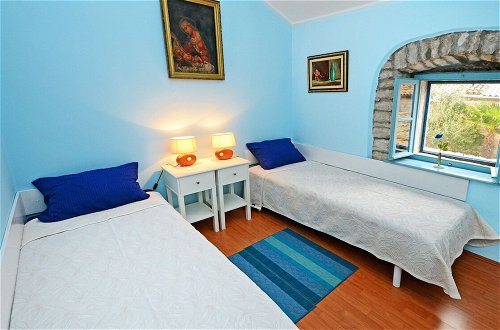 Foto 5 - Charming Holiday Home
