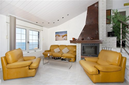 Foto 1 - Luxury apt w Pool, 3 Balconies, Terrace & sea View
