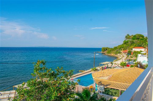 Foto 1 - Agoulos Beach Hotel