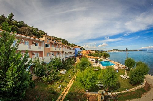 Foto 68 - Agoulos Beach Hotel
