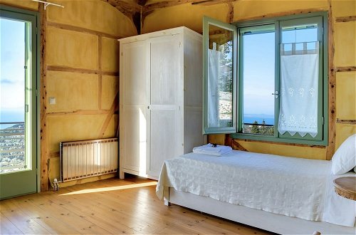 Foto 1 - Charming, Warm Vacation Home, Private Pool, Privacy and Seaview, West Lefkas