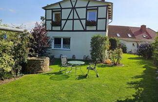 Photo 1 - Countryside Holiday Home in Kingsdorf With Garden