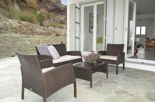 Foto 14 - Comfortable Villa Near Sea in Andros