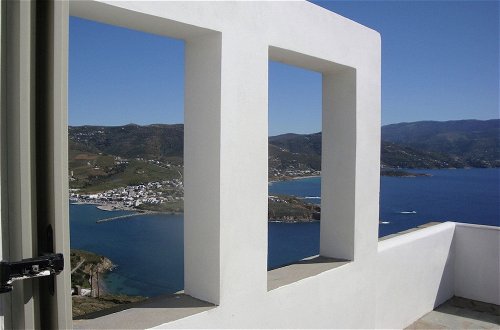 Foto 15 - Comfortable Villa Near Sea in Andros